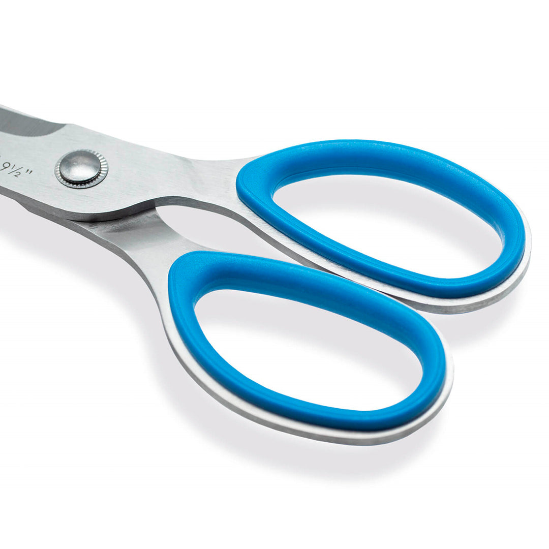 3 Claveles - Tijera Pescado Ergonómica Profesional Micro Dentada de 9.5" 24 cm. Acero Inox.
