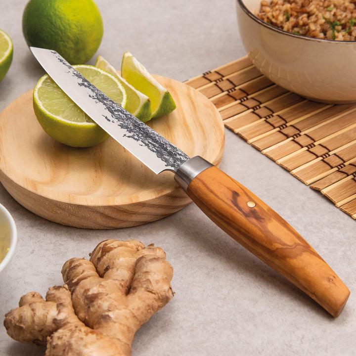 3 Claveles Takumi - Cuchillo Verduras 12.5 cm de Acero Forjado con Hoja Martilleada