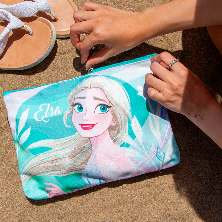 KARACTERMANIA - Bolsa de Playa Soleil con Neceser de Regalo. Frozen 2 Summer