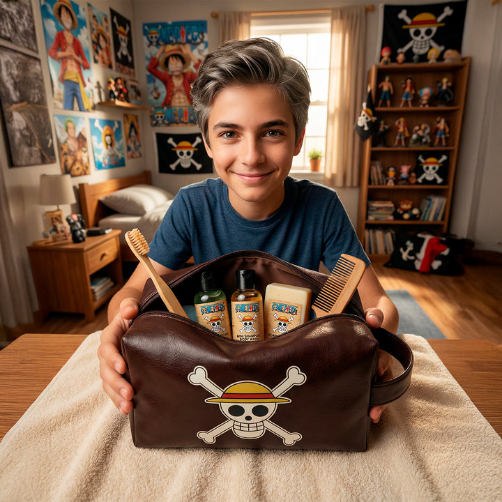KARACTERMANIA - Neceser de Viaje y Mochila Brick Plus One Piece Skull. Marrón