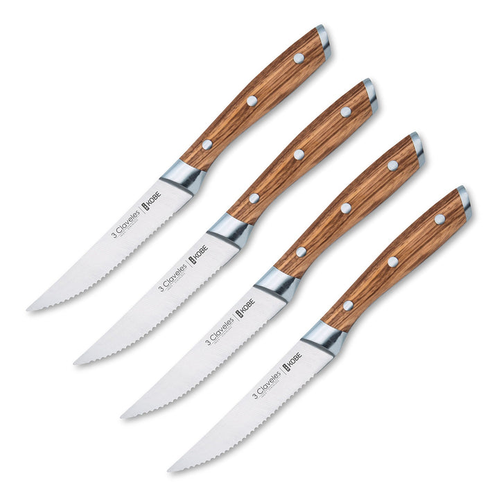 3 Claveles Kobe - Set de 4 Cuchillos Chuleteros 11.5 cm en Acero Inoxidable