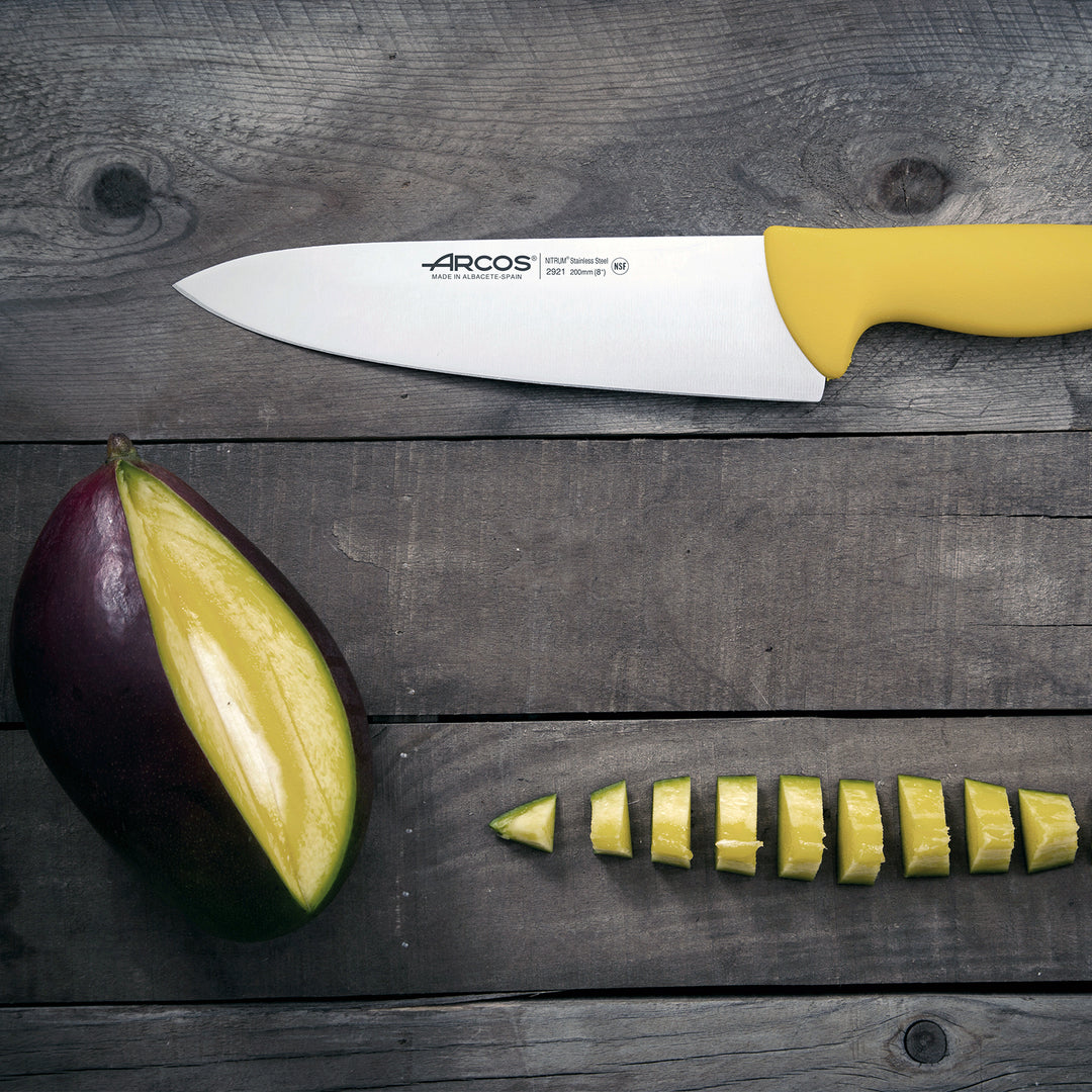 ARCOS Serie 2900 - Cuchillo Profesional Deshuesador Recto 13 cm Acero NITRUM. Amarillo