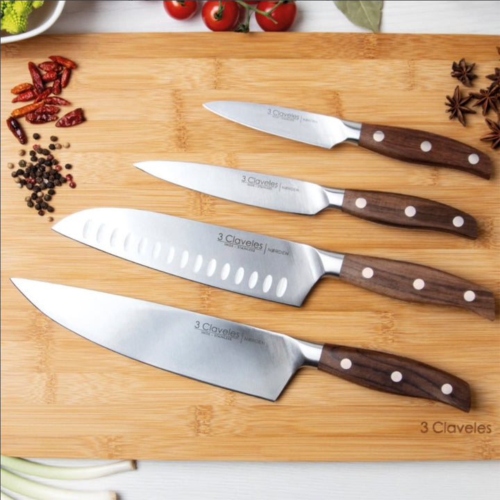 3 Claveles Norden - Cuchillo Cocina Profesional 13 cm Acero Forjado y Mango de Roble